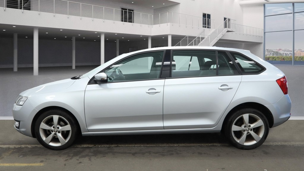 Used Skoda Rapid Spaceback 2017 for sale - 76734884: Photo 7