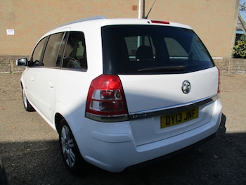 Used Vauxhall Zafira 2013 for sale - 75748897: Photo