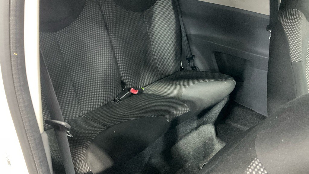 Used Toyota AYGO 2011 for sale - 76718721: Photo 8