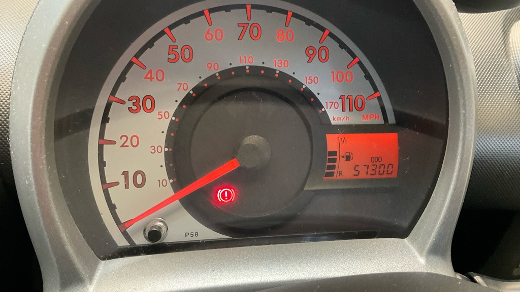 Used Toyota AYGO 2013 for sale - 76450417: Photo 10