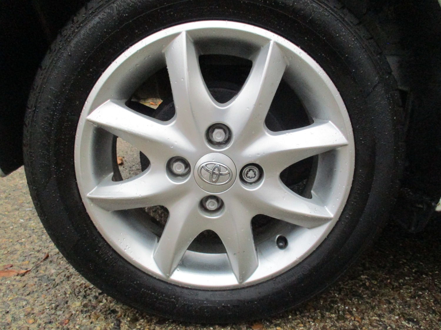 Used Toyota AYGO 2013 for sale - 76450417: Photo 19