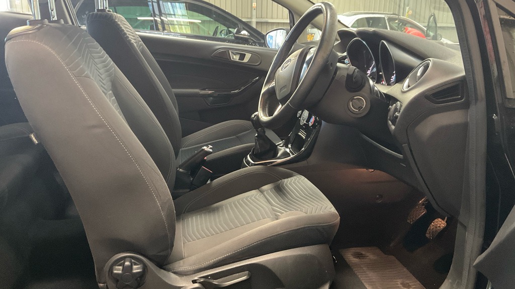 Used Ford Fiesta 2017 for sale - 78159556: Photo 9