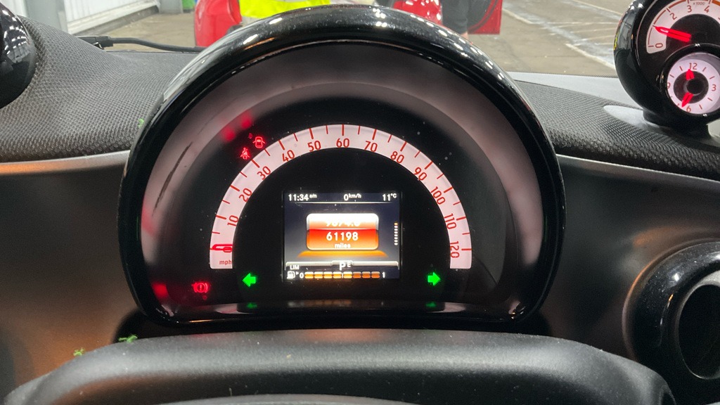 Used smart fortwo 2016 for sale - 78075241: Photo 10