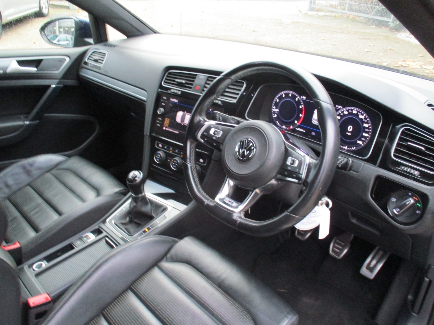 Used Volkswagen Golf 2018 for sale - 76452255: Photo 6