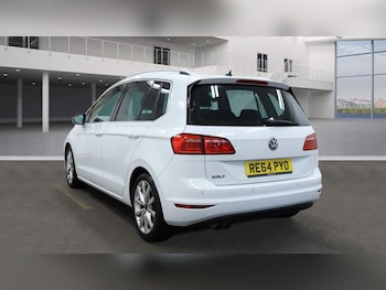 Used Volkswagen Golf SV 2014 for sale - 76945723: Photo