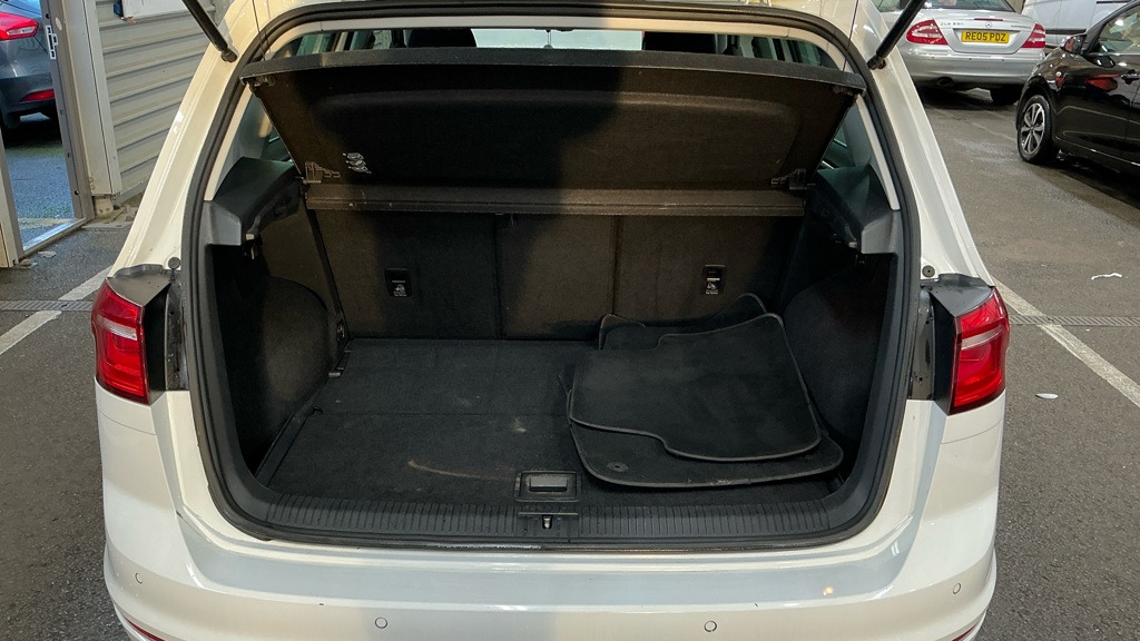 Used Volkswagen Golf SV 2014 for sale - 76945723: Photo 6