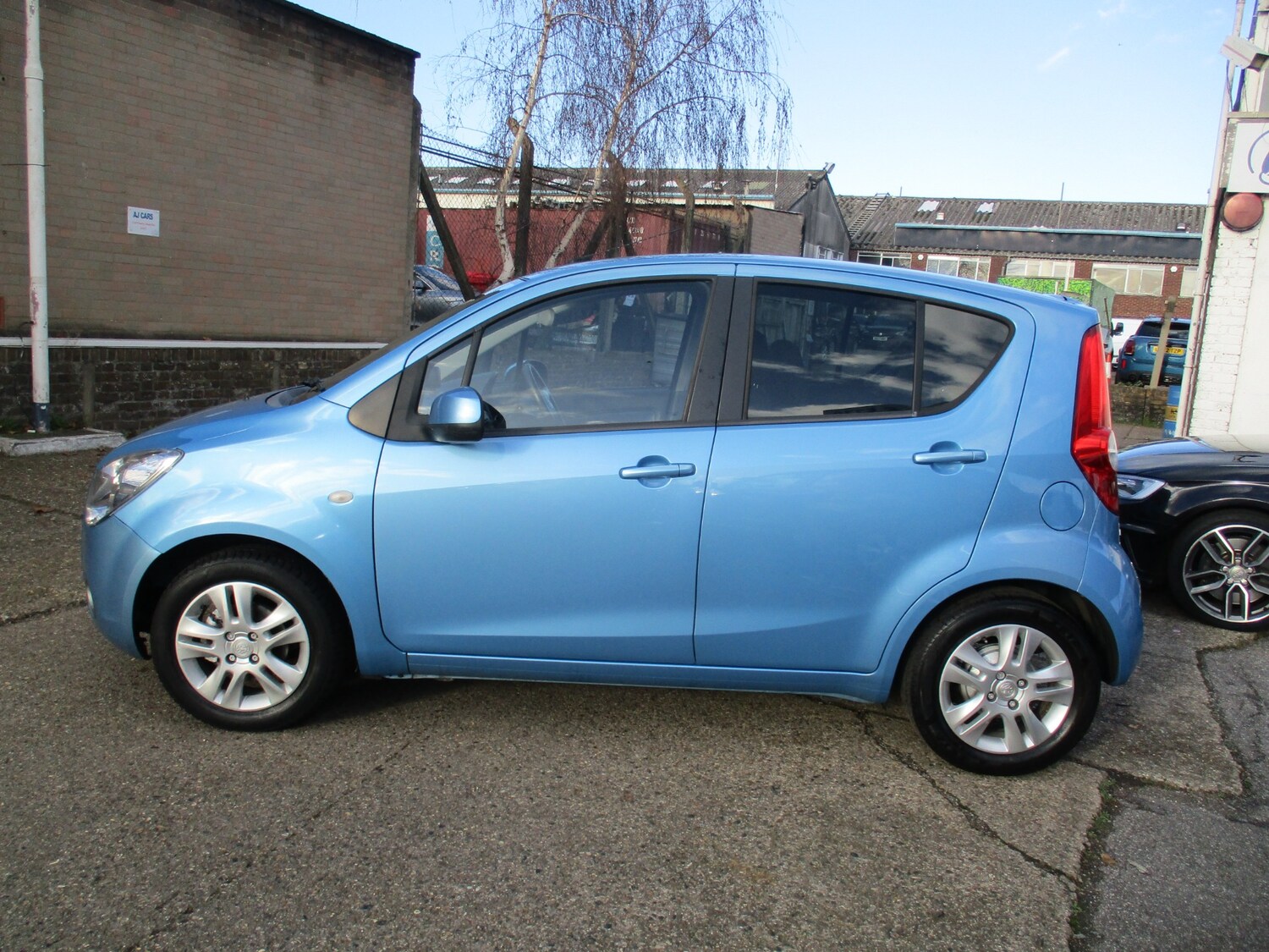 Used Vauxhall Agila 2013 for sale - 76829588: Photo 5