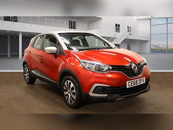 Used Renault Captur 2018 for sale - 77502247: Photo