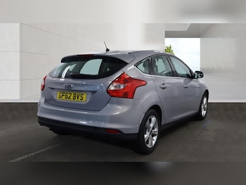 Used Ford Focus 2012 for sale - 79353450: Photo