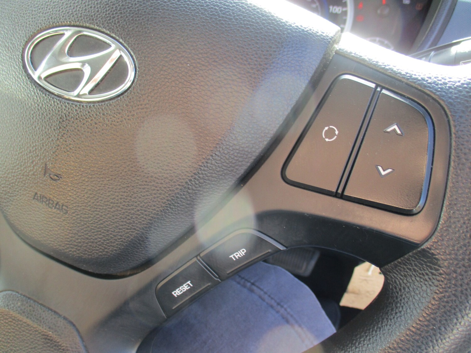 Used Hyundai i10 2017 for sale - 75661399: Photo 21