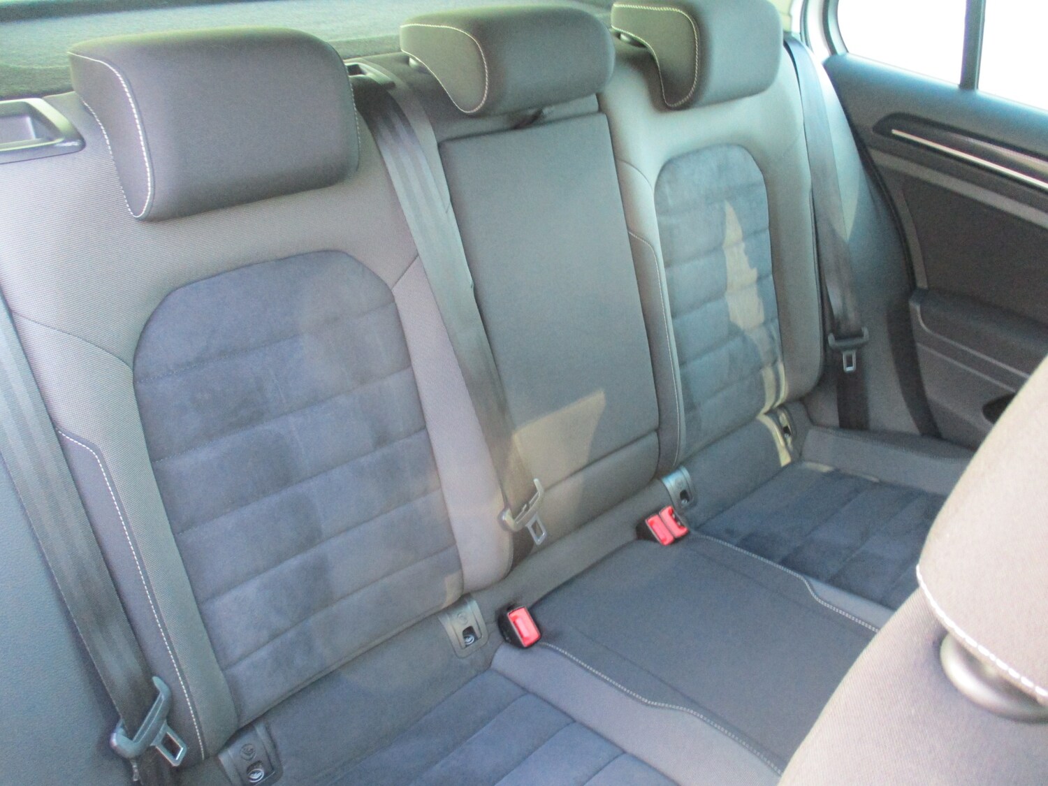 Used Volkswagen Golf 2014 for sale - 76076066: Photo 11