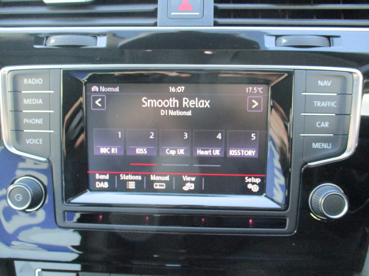 Used Volkswagen Golf 2014 for sale - 76076066: Photo 15