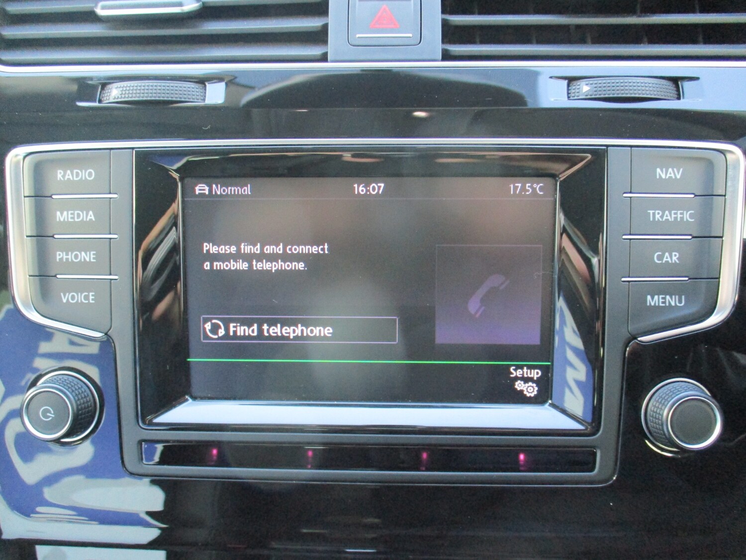 Used Volkswagen Golf 2014 for sale - 76076066: Photo 16