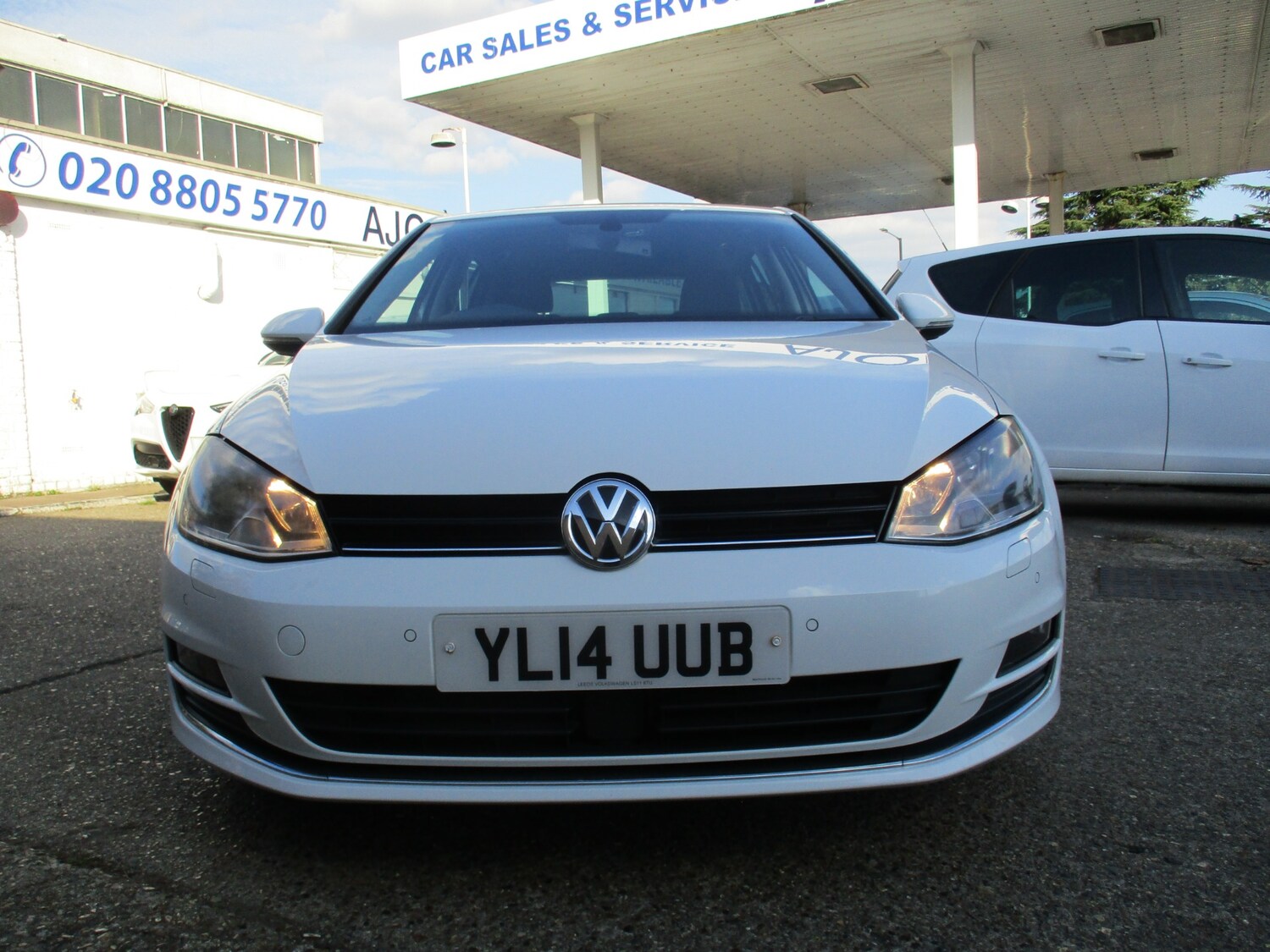 Used Volkswagen Golf 2014 for sale - 76076066: Photo 8