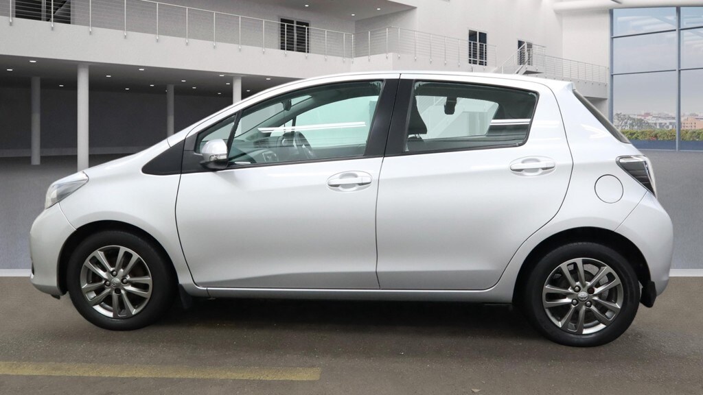 Used Toyota Yaris 2014 for sale - 77336810: Photo 6