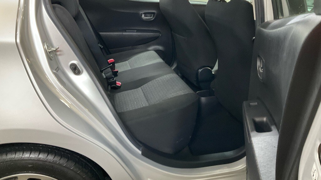 Used Toyota Yaris 2014 for sale - 77336810: Photo 8