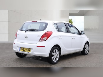Used Hyundai i20 2013 for sale - 79150225: Photo