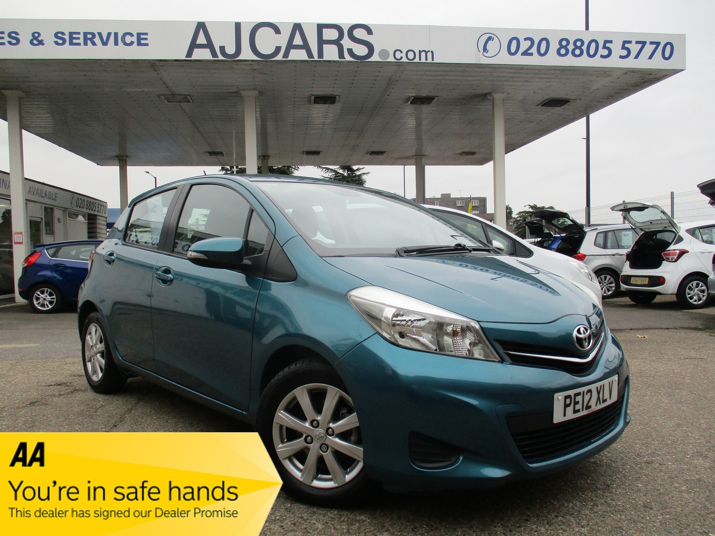 Used Toyota Yaris 2012 for sale - 76113041: Photo 1