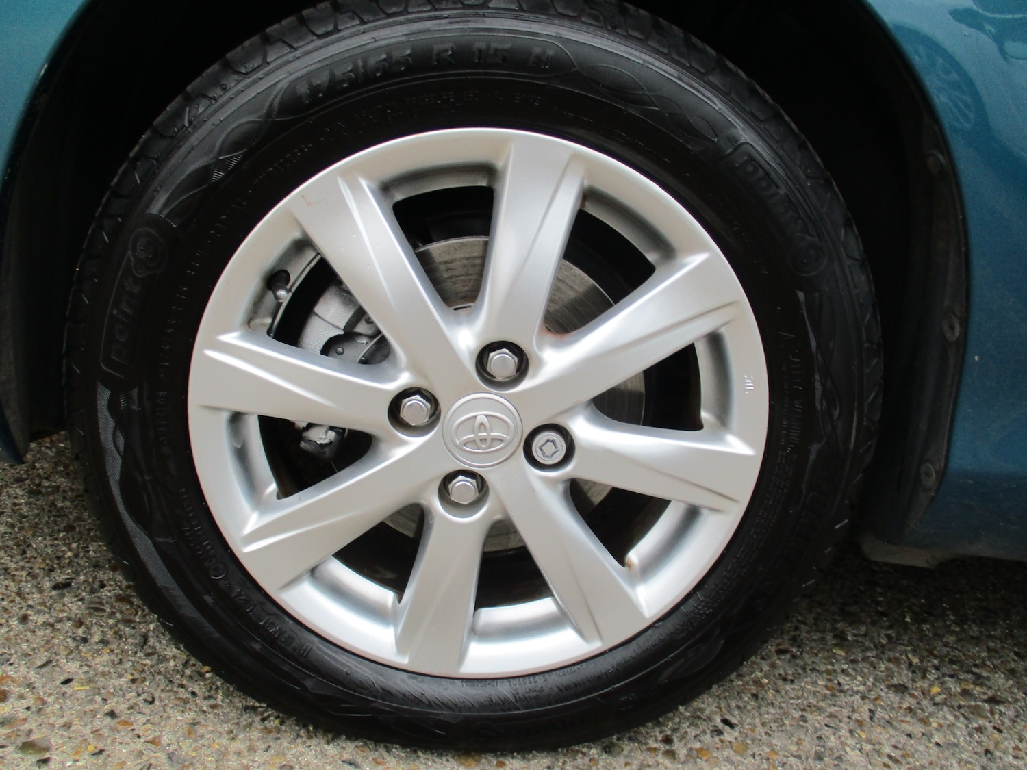 Used Toyota Yaris 2012 for sale - 76113041: Photo 8