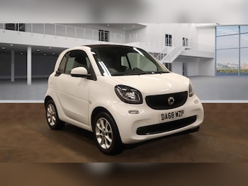 Used smart fortwo 2018 for sale - 77661843: Photo