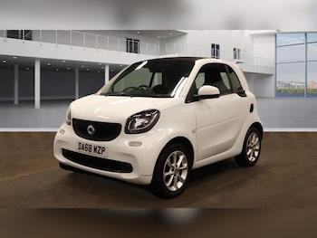 Used smart fortwo 2018 for sale - 77661843: Photo