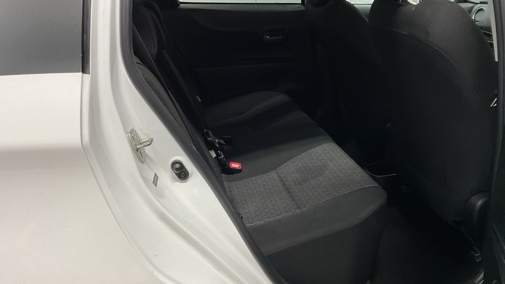 Used Toyota Yaris 2014 for sale - 77085284: Photo 8