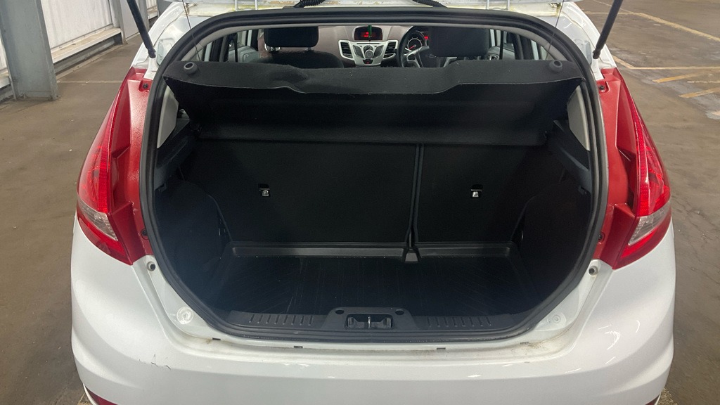 Used Ford Fiesta 2012 for sale - 77796920: Photo 7