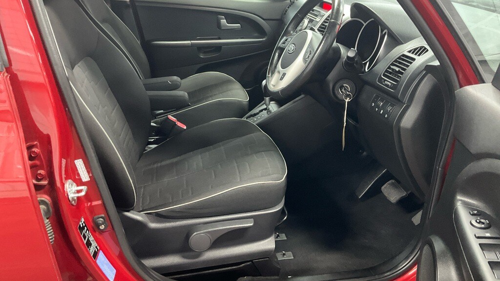 Used Kia Venga 2012 for sale - 77054739: Photo 8