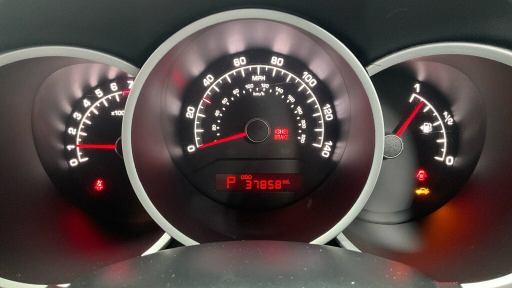 Used Kia Venga 2012 for sale - 77054739: Photo 9