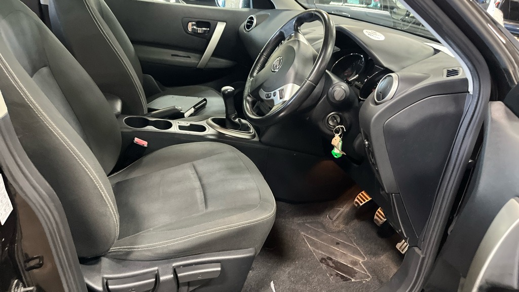 Used Nissan Qashqai 2011 for sale - 77760688: Photo 9