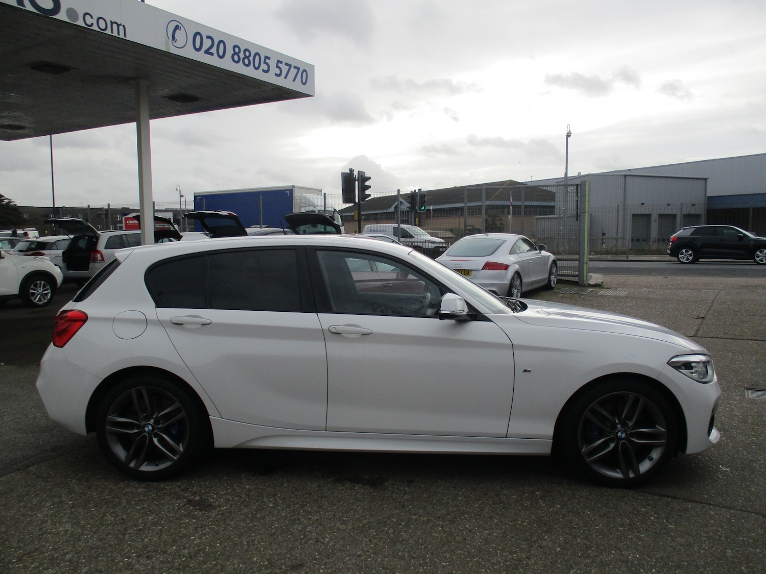 Used BMW 1 Series 2015 for sale - 77639398: Photo 2