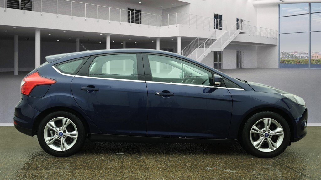 Used Ford Focus 2011 for sale - 77707119: Photo 5