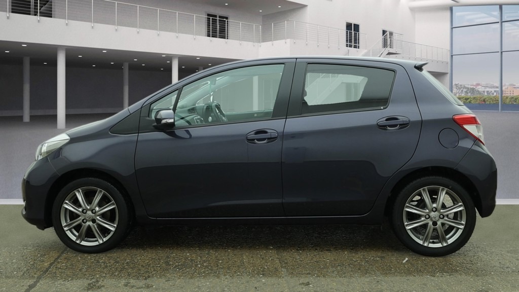 Used Toyota Yaris 2012 for sale - 77663073: Photo 6