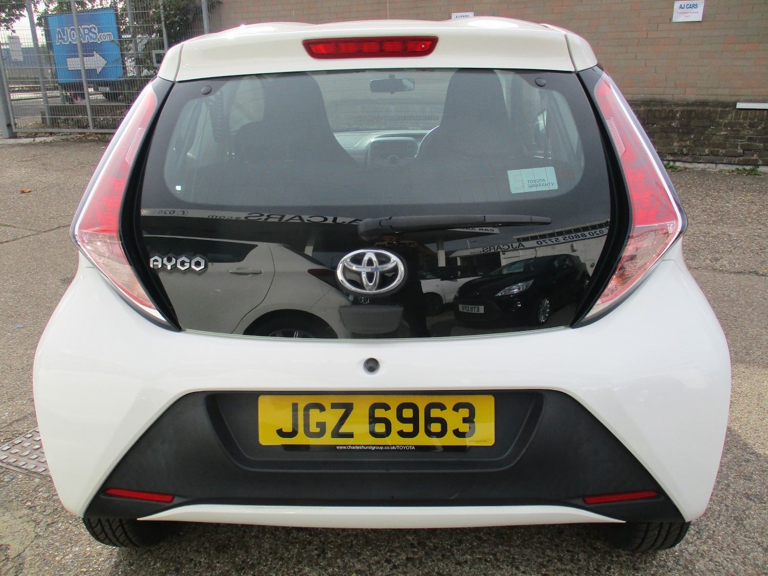 Used Toyota AYGO 2018 for sale - 75920450: Photo 4