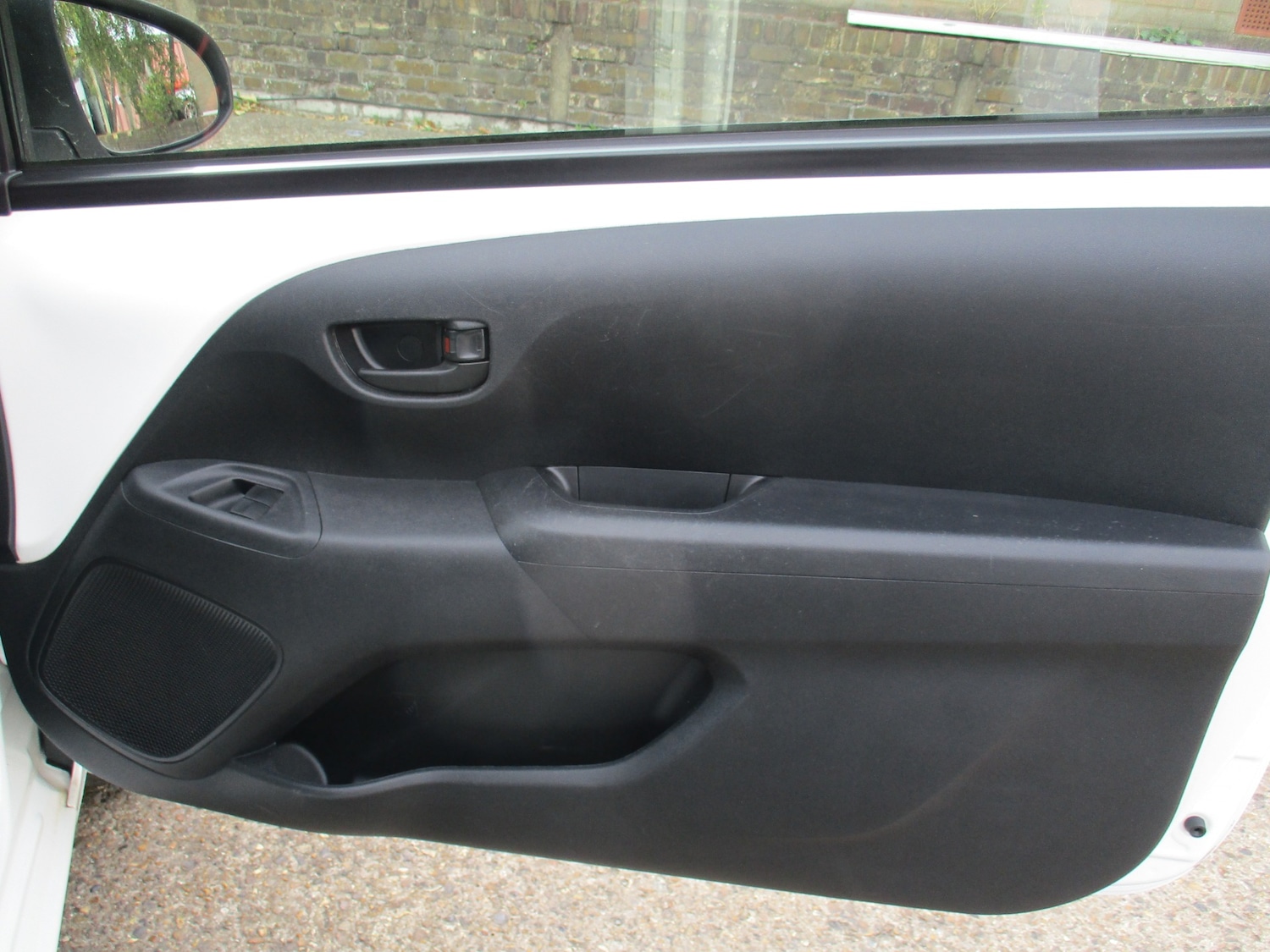 Used Toyota AYGO 2018 for sale - 75920450: Photo 8