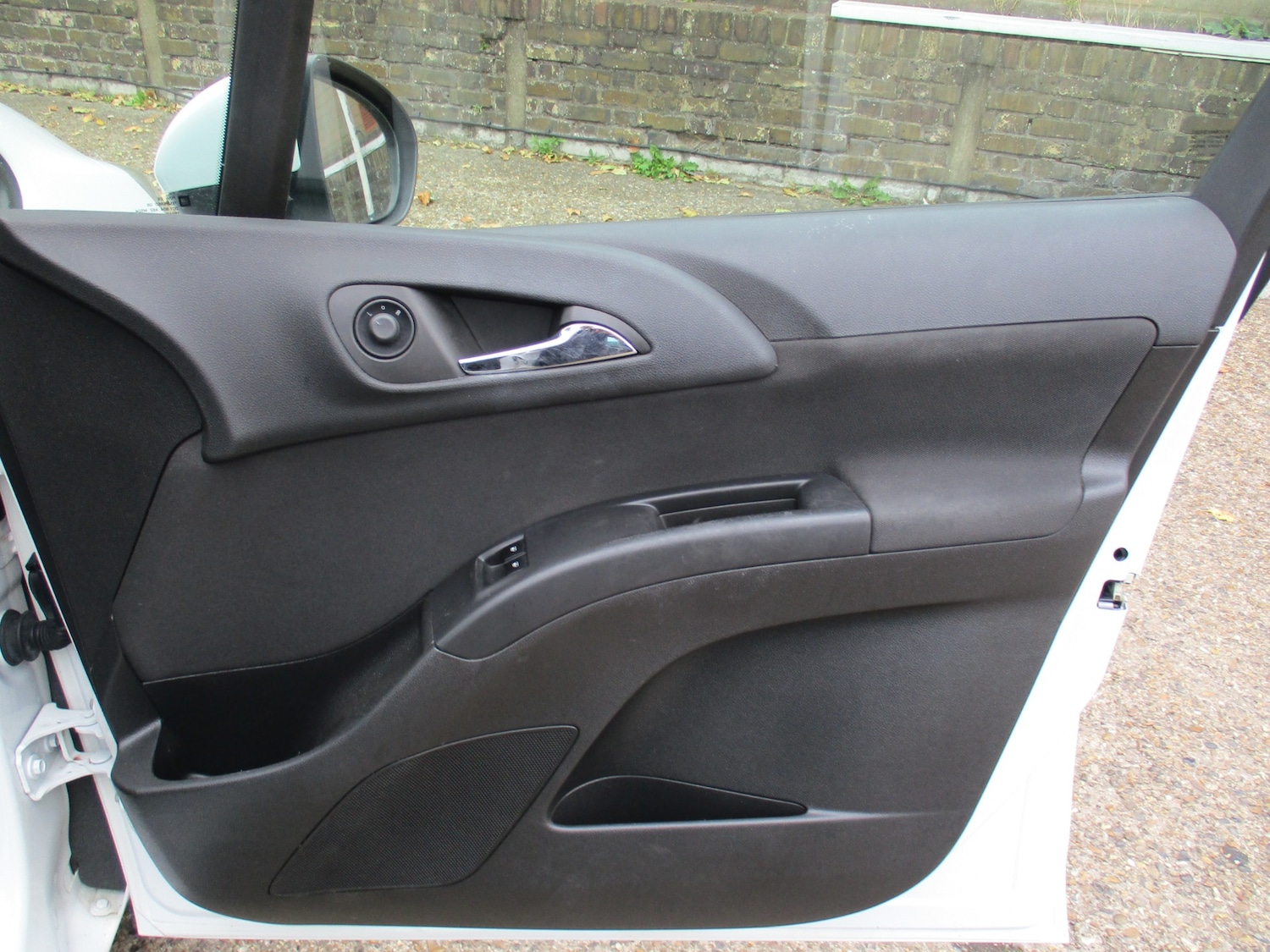 Used Vauxhall Meriva 2012 for sale - 75995570: Photo 16