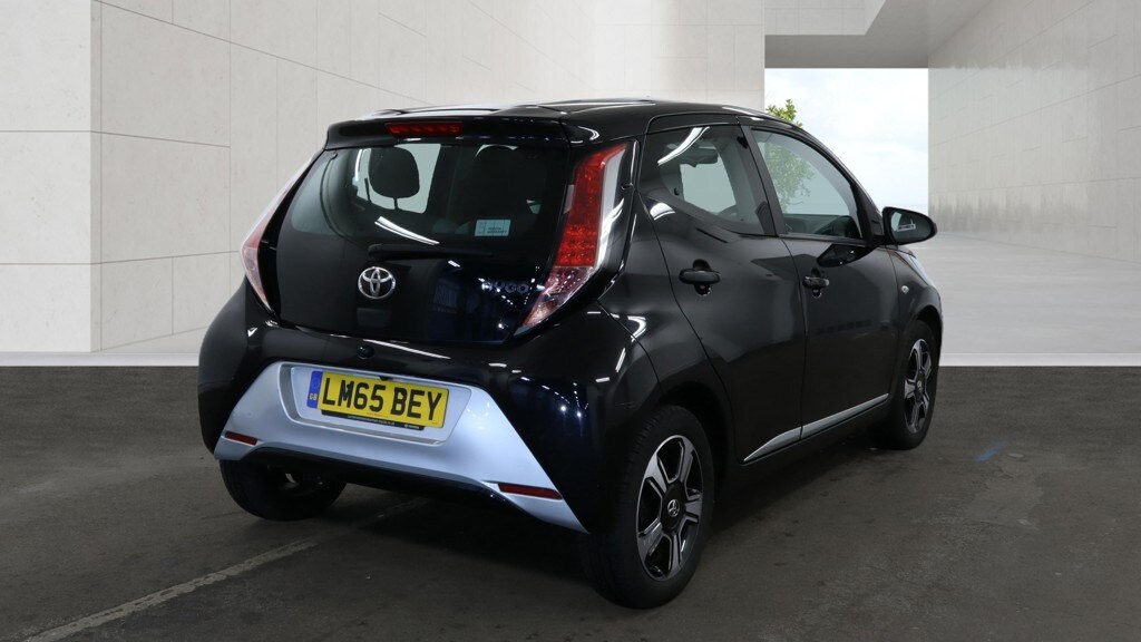 Used Toyota AYGO 2015 for sale - 78176584: Photo 4