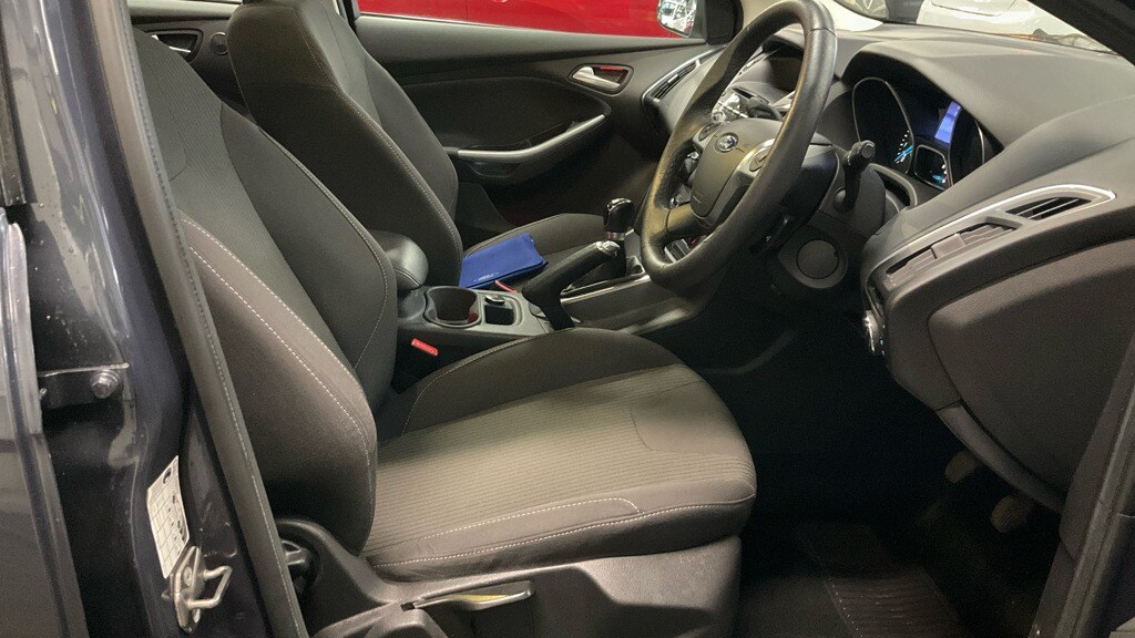 Used Ford Focus 2012 for sale - 76541927: Photo 9