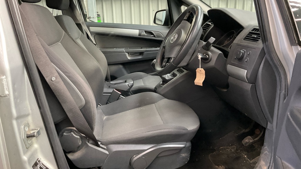 Used Vauxhall Zafira 2013 for sale - 78176166: Photo 9