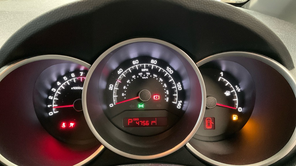 Used Kia Venga 2015 for sale - 76401514: Photo 10