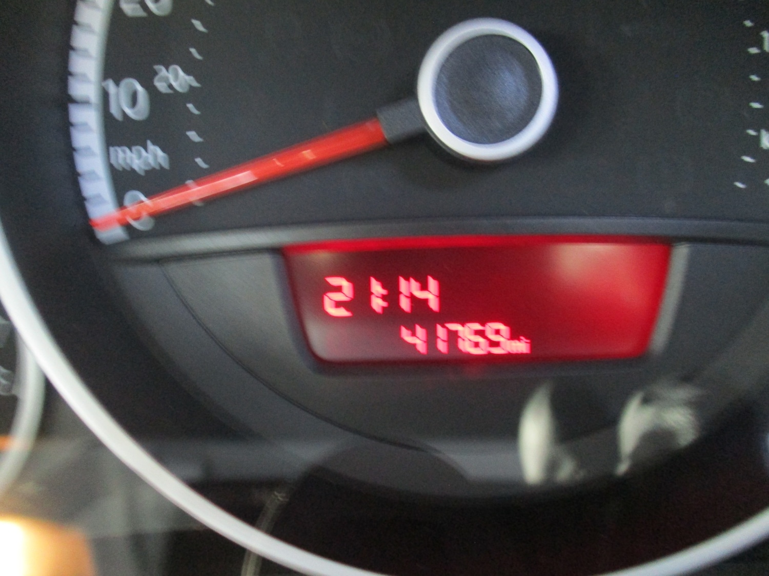 Used Volkswagen up! 2014 for sale - 76553643: Photo 5