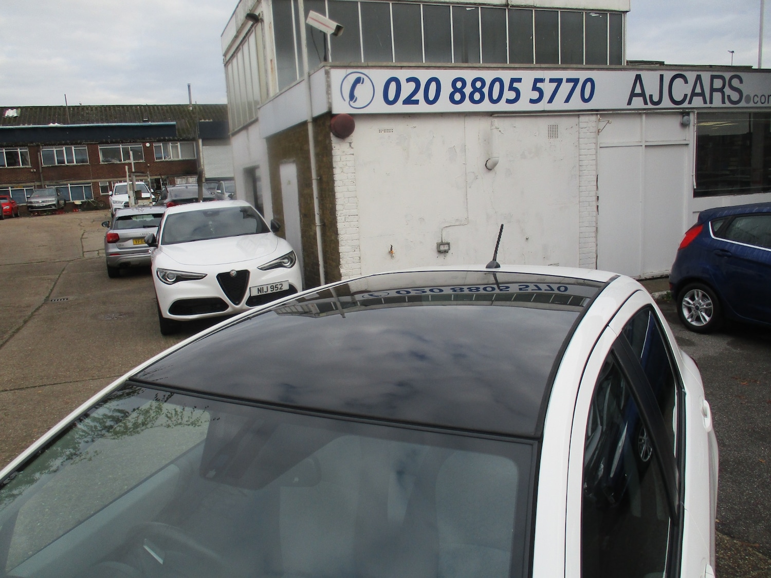 Used Toyota Yaris 2012 for sale - 76319944: Photo 7