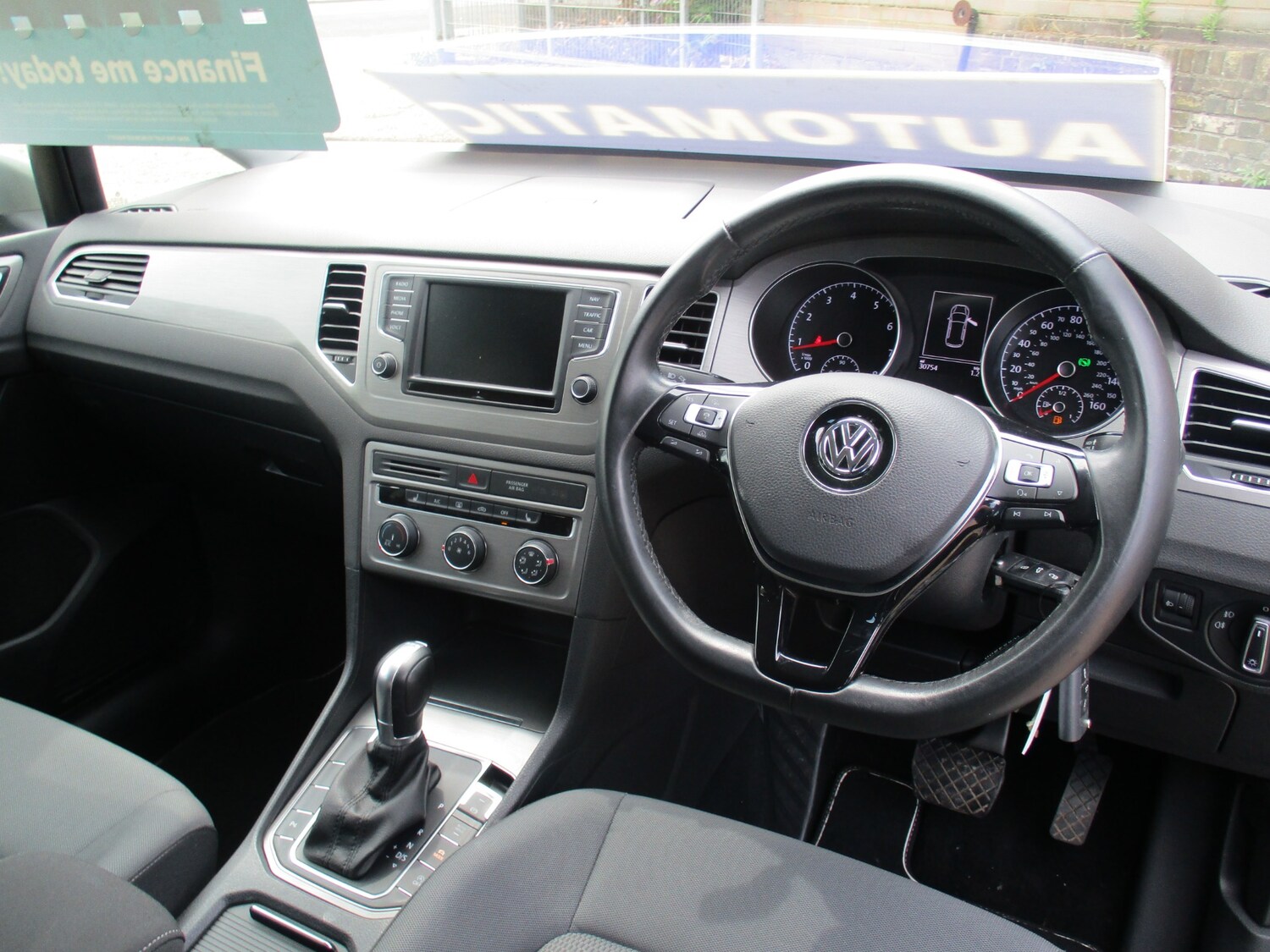 Used Volkswagen Golf SV 2017 for sale - 75202151: Photo 12