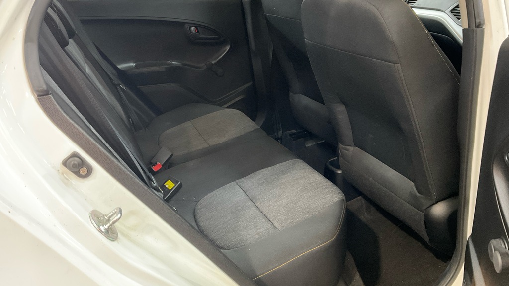 Used Kia Picanto 2017 for sale - 76271604: Photo 8