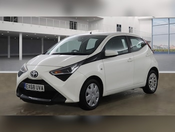 Used Toyota AYGO 2018 for sale - 76285980: Photo
