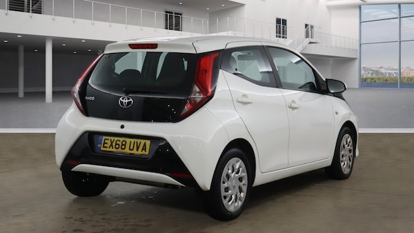 Used Toyota AYGO 2018 for sale - 76285980: Photo 4