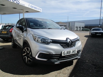 Used Renault Captur 2018 for sale - 78896057: Photo