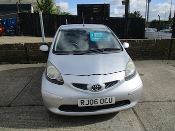 Used Toyota AYGO 2006 for sale - 78613962: Photo