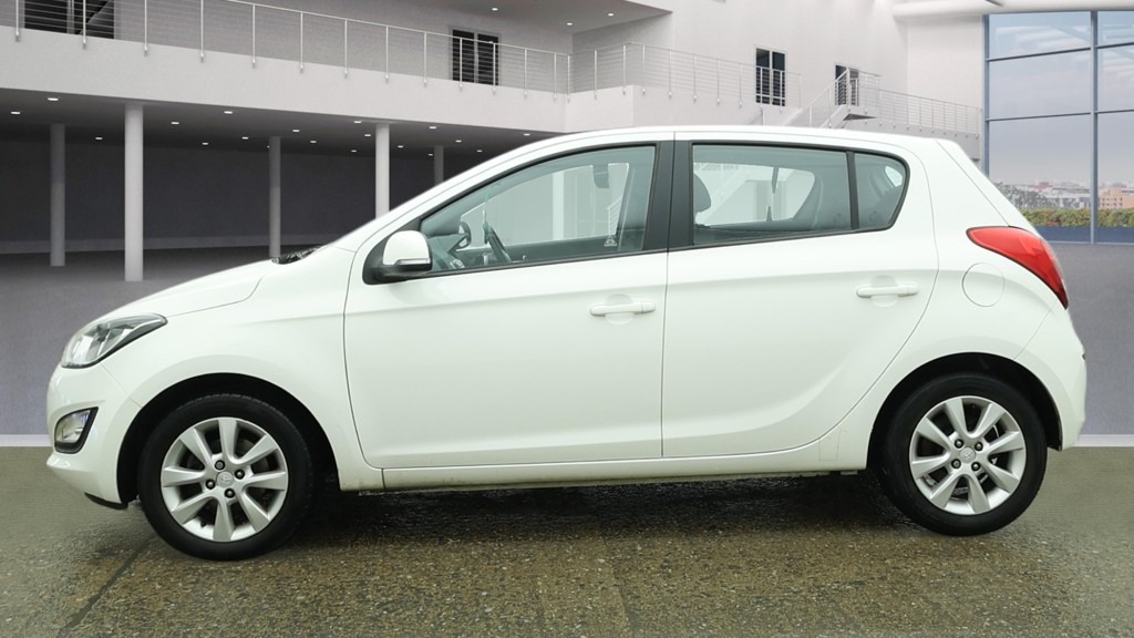 Used Hyundai i20 2013 for sale - 77928881: Photo 6