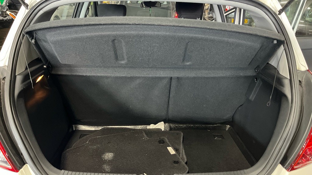 Used Hyundai i20 2013 for sale - 77928881: Photo 7